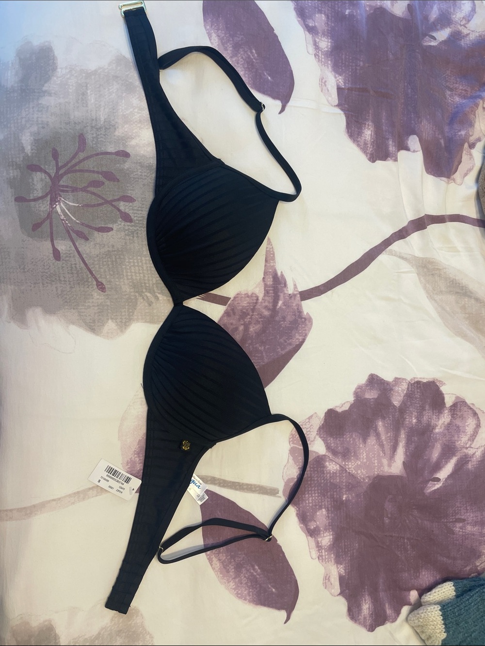 Black Padded Underwire swimsuit Top